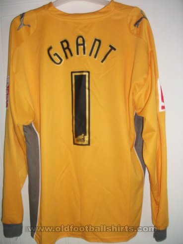 Sheffield Wednesday Goalkeeper football shirt 2009 - 2010