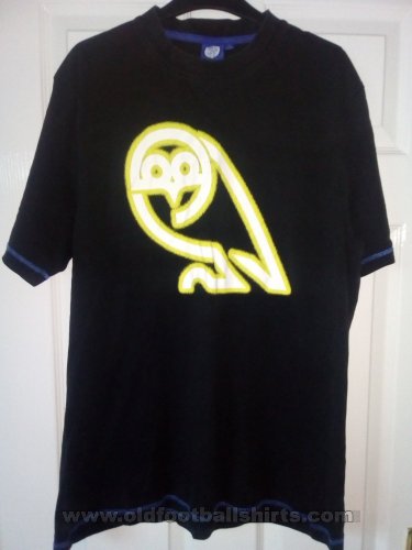 Sheffield Wednesday Training/Leisure football shirt (unknown year)