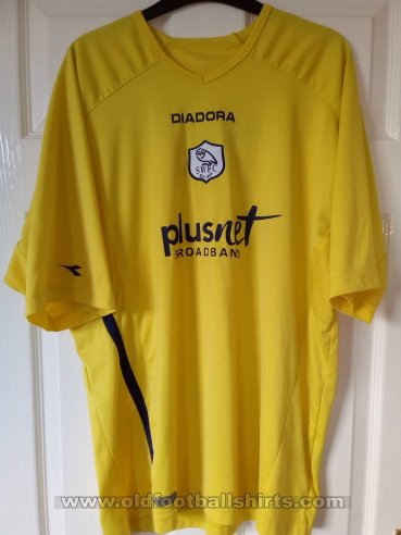 Sheffield Wednesday Training/Leisure football shirt 2006 - 2007