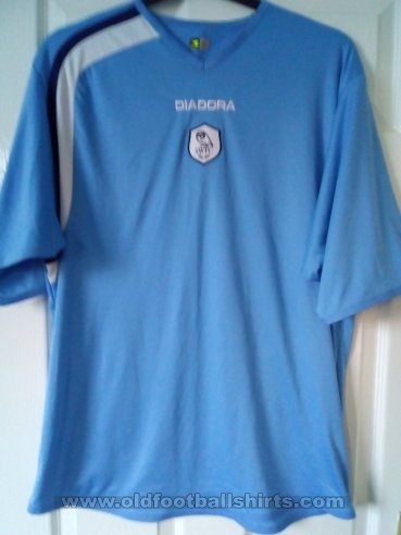 Sheffield Wednesday Training/Leisure football shirt 2005 - 2007