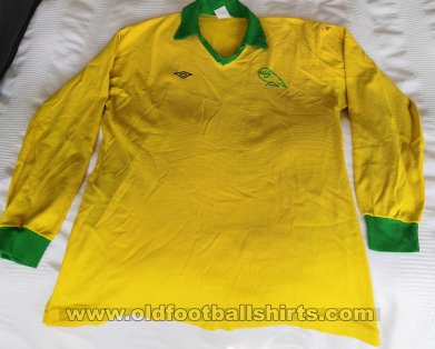 Sheffield Wednesday Away football shirt 1974 - 1977