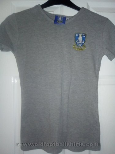 Sheffield Wednesday Training/Leisure football shirt 2018 - 2019