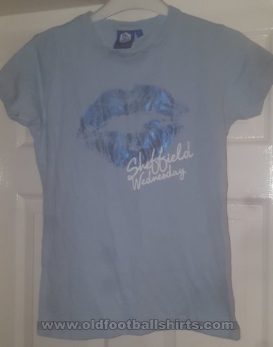 Sheffield Wednesday Training/Leisure football shirt (unknown year)