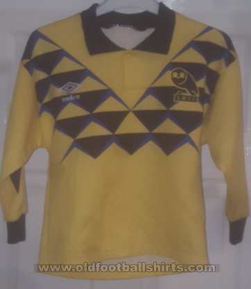 Sheffield Wednesday Goalkeeper football shirt 1991 - 1992