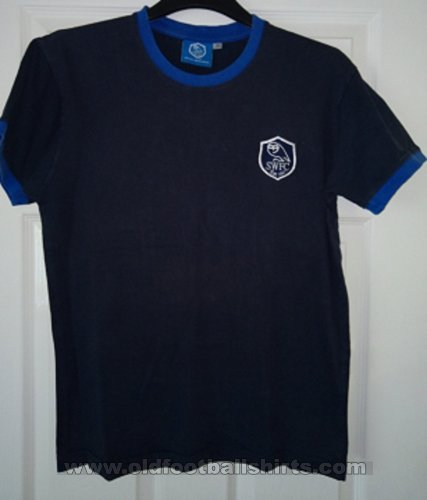 Sheffield Wednesday Training/Leisure football shirt (unknown year)