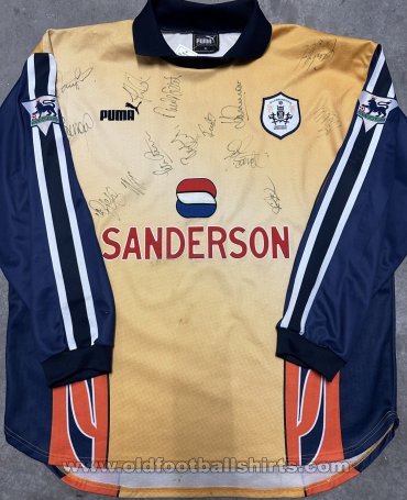 Sheffield Wednesday Goalkeeper football shirt 1997 - 1998