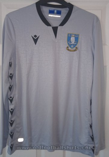 Sheffield Wednesday Goalkeeper football shirt 2021 - 2022