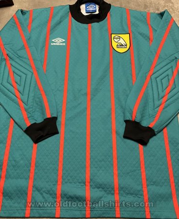 Sheffield Wednesday Goalkeeper football shirt 1991 - 1992