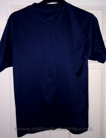 Sheffield Wednesday Training/Leisure football shirt 2001 - 2003
