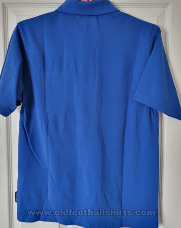Sheffield Wednesday Training/Leisure football shirt 2001 - 2007