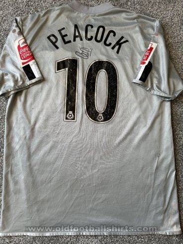 Sheffield Wednesday Away football shirt 2004 - 2005