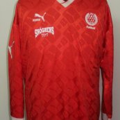 Unknown shirt type (unknown year)