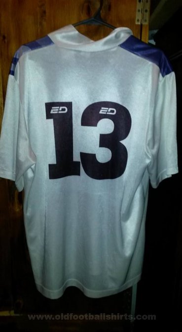 San Martín de Burzaco Away football shirt 1993