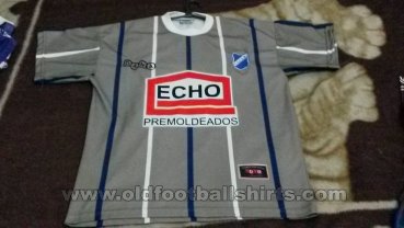 San Martín de Burzaco Away football shirt 2007