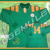 Home football shirt (unknown year)