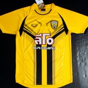 Home football shirt 2013
