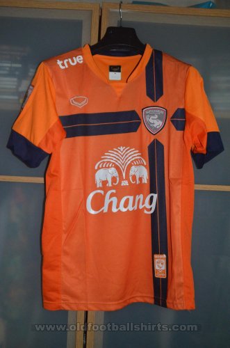 Suphanburi F.C. Away football shirt 2015
