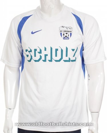Grödig Away football shirt 2011 - 2012