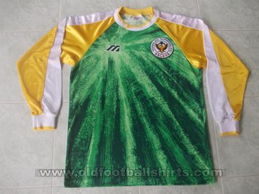 NTV Beleza Home football shirt (unknown year)