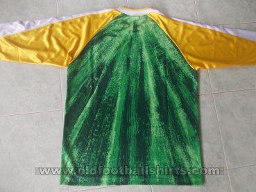 NTV Beleza Home football shirt (unknown year)