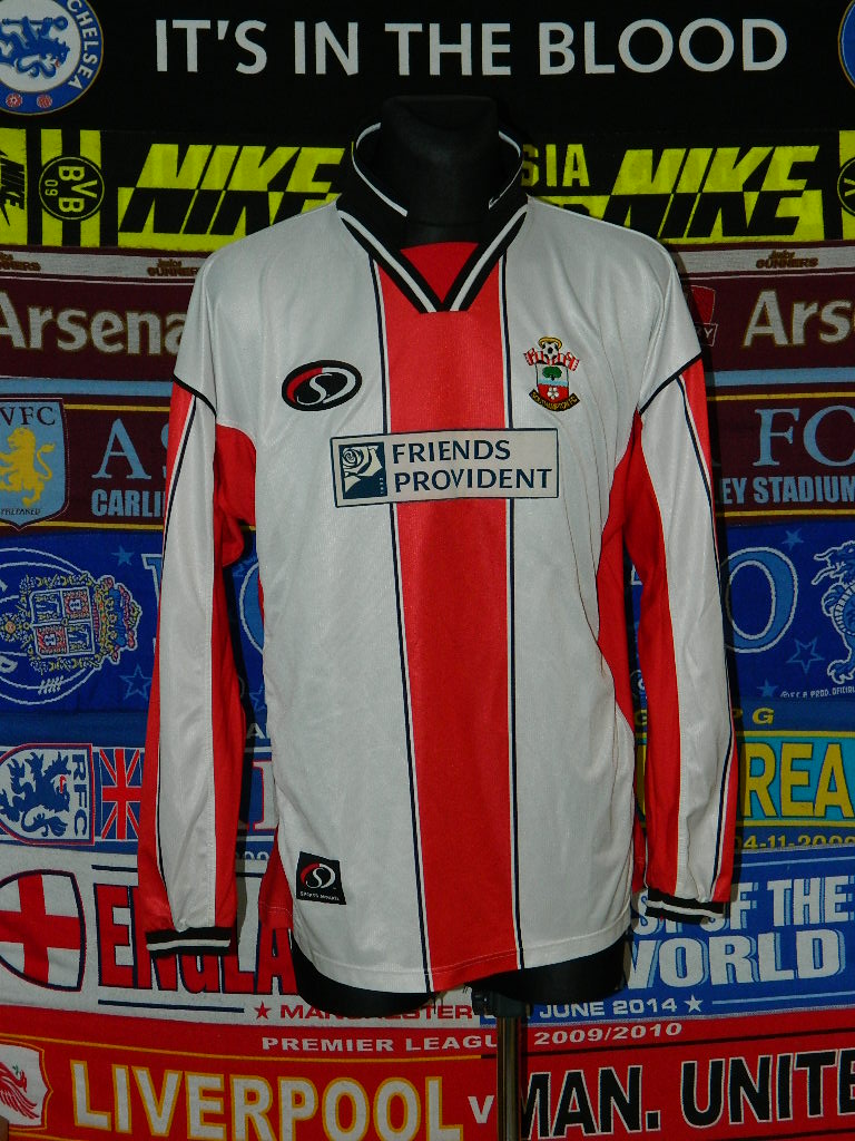 Southampton Home football shirt 1999 2001. Sponsored by Friends Provident