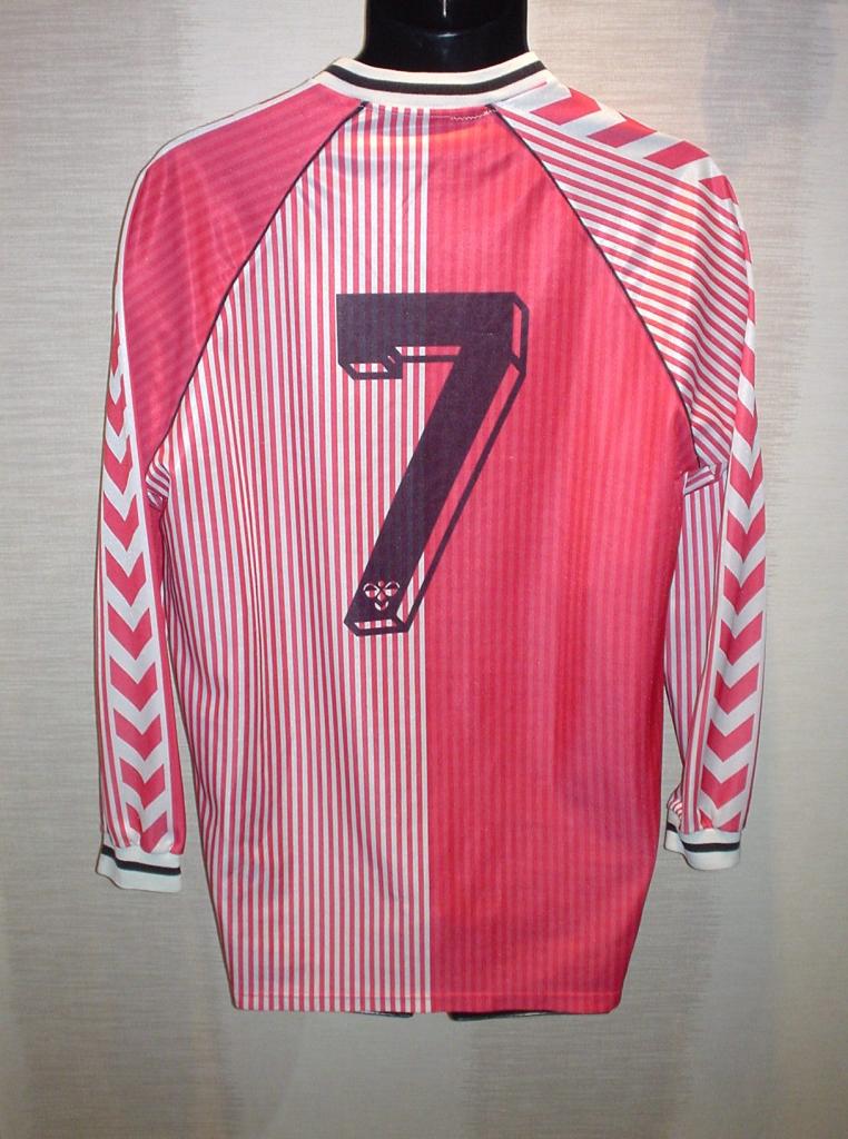 Southampton Home football shirt 1987 1989. Sponsored by Draper Tools