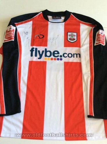Southampton Home baju bolasepak 2006 - 2007