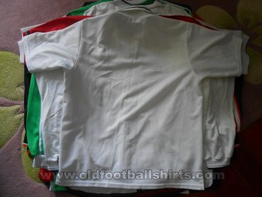 Southampton Training/Leisure football shirt (unknown year)