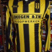 Home football shirt (unknown year)