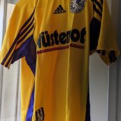 Away football shirt 1994 - 1995
