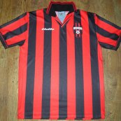 Home φανέλα ποδόσφαιρου 1997 - 1999