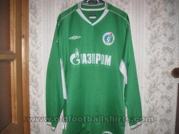 SOYUZ-Gazprom Izhevsk  Home football shirt 2005 - 2006