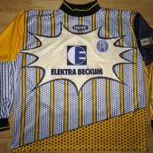 Goalkeeper football shirt (unknown year)