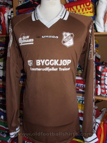 Torsnes IL Home football shirt (unknown year)