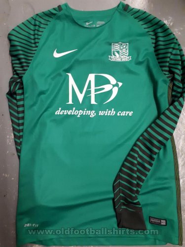 Southend United Goalkeeper football shirt 2017