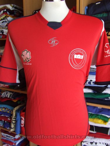 Club Fernando de la Mora Home football shirt (unknown year)