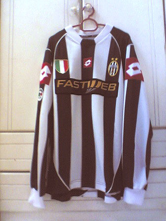 Juventus Lotto 2002/2003 training shirt - LE 7 SORELLE