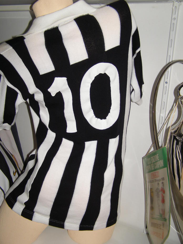 Poster Juventus – Campionato 1984-1985 – Autografato HURRA' JUVENTUS – 35x25 Cm