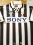 Juventus Home baju bolasepak 1995 - 1996