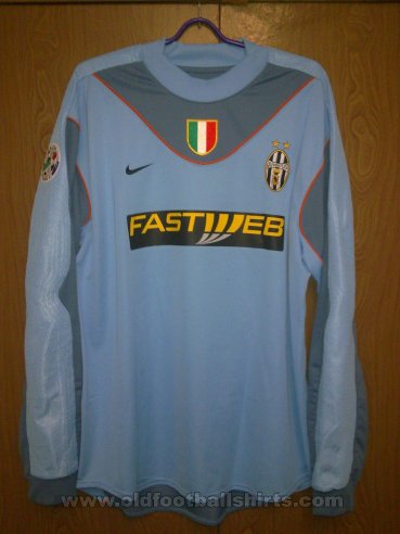 Juventus Goalkeeper football shirt 2003 - 2004