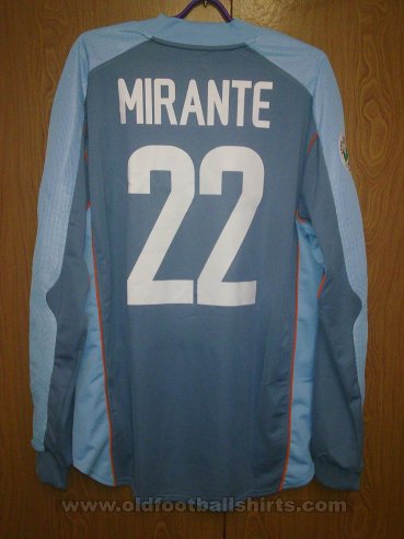 Juventus Goalkeeper football shirt 2003 - 2004