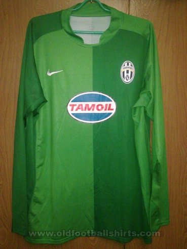 Juventus Goalkeeper football shirt 2006 - 2007