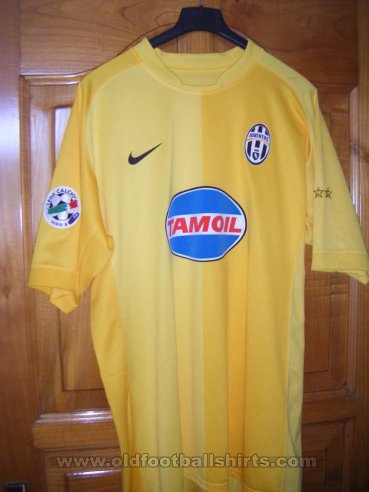 Juventus Goalkeeper football shirt 2006 - 2007