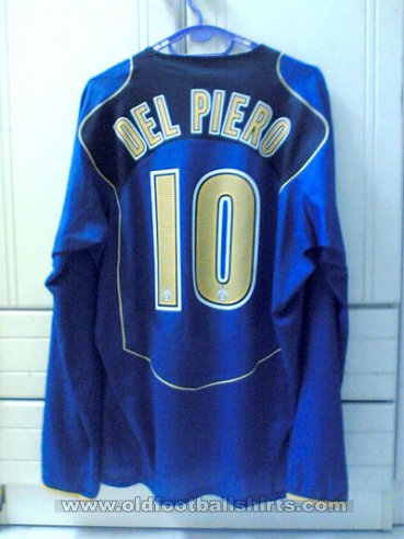 Juventus Away football shirt 2005 - 2006