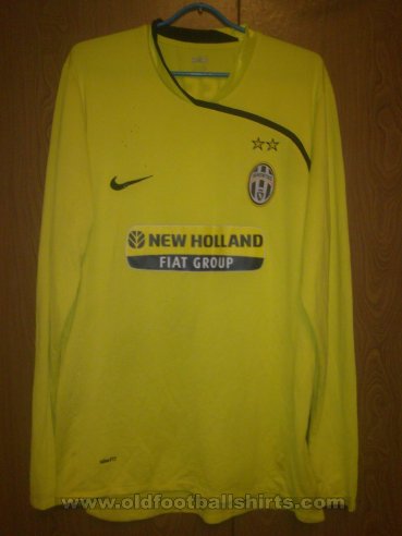 Juventus Goalkeeper football shirt 2007 - 2009