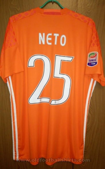 Juventus Goleiro camisa de futebol 2016 - 2017