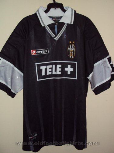 Juventus Goalkeeper football shirt 2000 - 2001