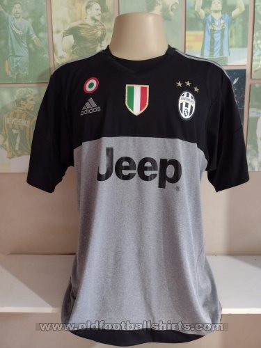 Juventus Goalkeeper football shirt 2015 - 2016