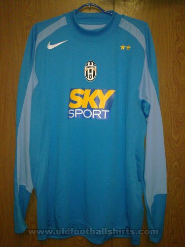 Juventus Goalkeeper football shirt 2004 - 2005