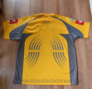 Juventus Goleiro camisa de futebol 2001 - 2002